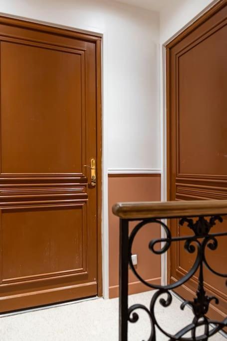 Pavillon Eden « Le Cocon » Apartment Paris Bagian luar foto